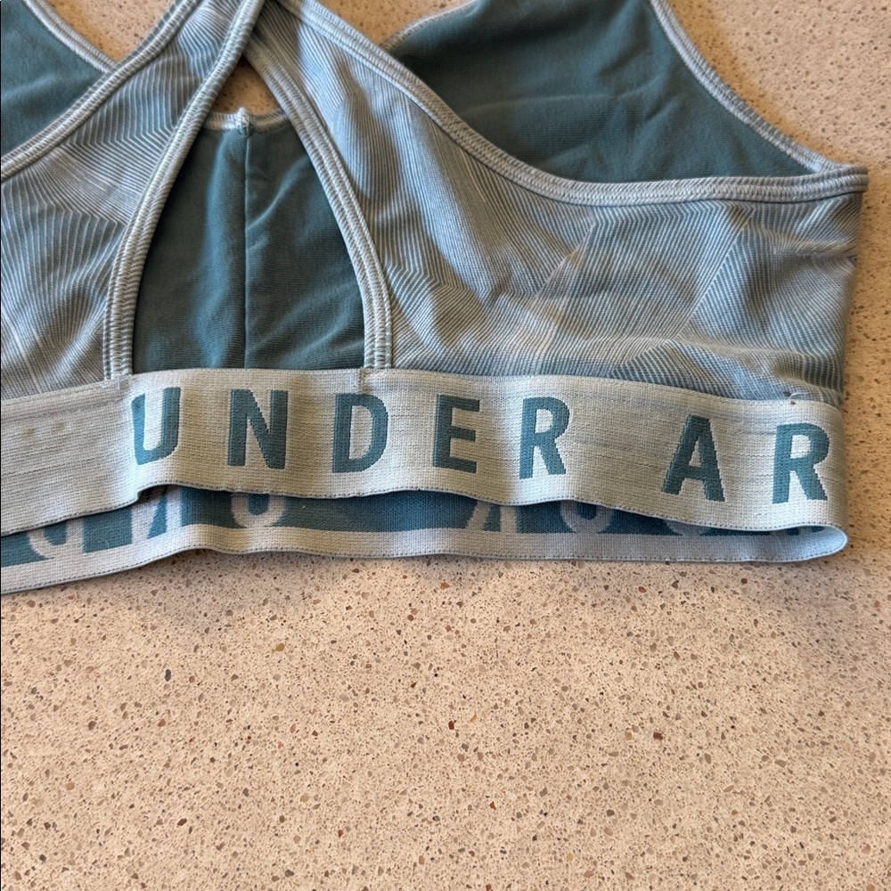 Under Armour Light Blue Sports Bra - Picture 4 of 6